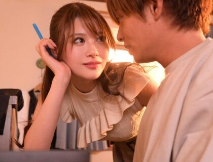 Bài giảng về nụ hôn tình đầu của nữ gia sư xinh xắn cực dâm Bài giảng về nụ hôn tình đầu của nữ gia sư xinh xắn cực dâm