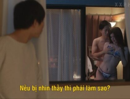 Cậu thanh niên may mắn trộm nhìn chị hàng xóm địt nhau với chồng và cái kết Cậu thanh niên may mắn trộm nhìn chị hàng xóm địt nhau với chồng và cái kết