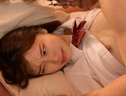 Cho chú đụ con nhé cháu gái thân yêu Cho chú đụ con nhé cháu gái thân yêu