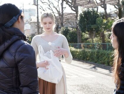 Chồng hay vắng nhà, cô vợ tây vụng trộm cùng cậu sinh viên hàng xóm Chồng hay vắng nhà, cô vợ tây vụng trộm cùng cậu sinh viên hàng xóm