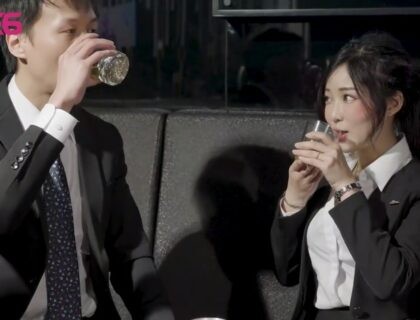 Chuốc say nữ đối tác xinh đẹp rồi địt cả đêm trong khách sạn Chuốc say nữ đối tác xinh đẹp rồi địt cả đêm trong khách sạn