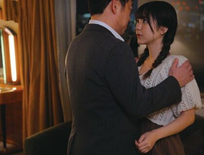 Cô bạn gái ngây thơ xinh đẹp và daddy số hưởng Cô bạn gái ngây thơ xinh đẹp và daddy số hưởng