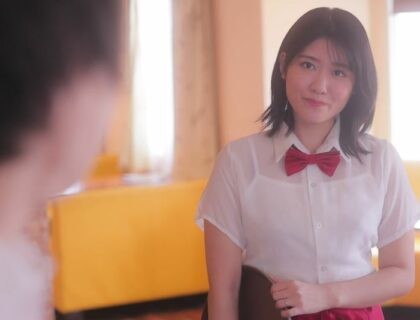 Đi làm thêm, cô vợ trẻ phải lòng chàng sinh viên năm nhất Đi làm thêm, cô vợ trẻ phải lòng chàng sinh viên năm nhất