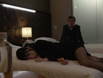 Hiếp dâm em nhân viên khi đi công tác khi thấy cô nàng hẹn hò cùng cấp dưới ở công ty Hiếp dâm em nhân viên khi đi công tác khi thấy cô nàng hẹn hò cùng cấp dưới ở công ty